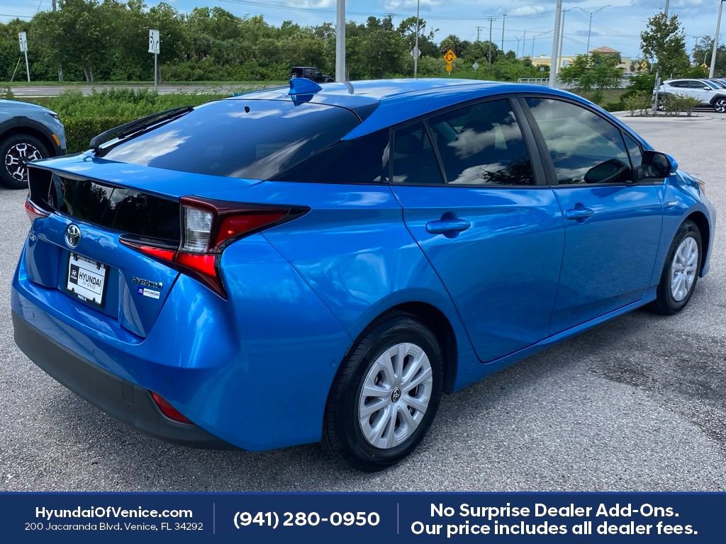 Used 2022 Toyota Prius LE FWD image 8
