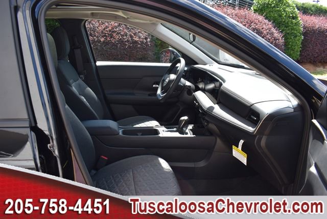 Used 2026 Nissan Kicks SV w/ SV Premium Package FWD image 22