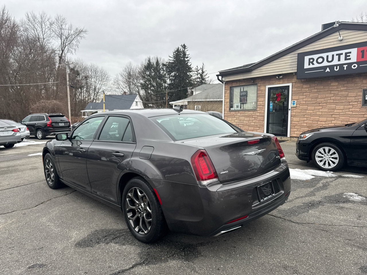Used 2016 Chrysler 300 S w/ 300S Premium Group image 12