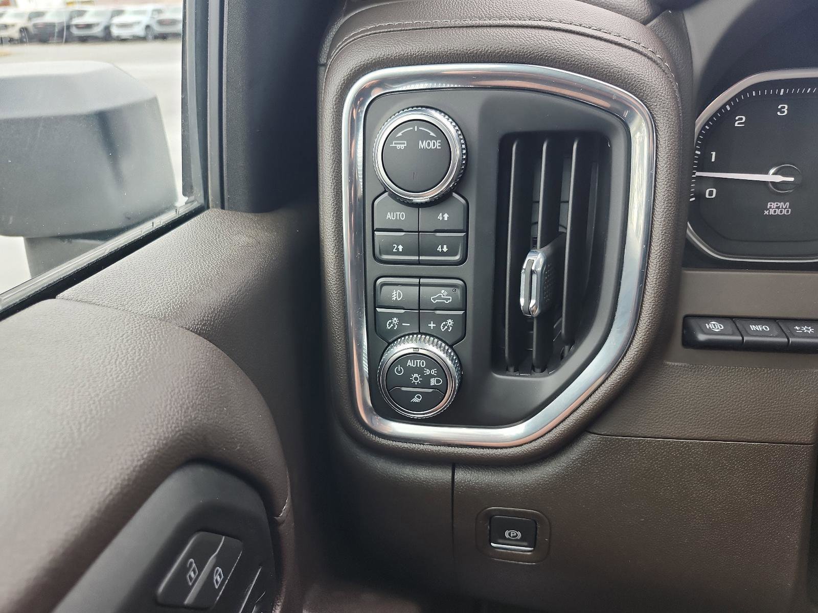 Used 2023 GMC Sierra 2500 Denali w/ Denali Ultimate Package image 24