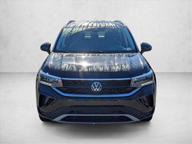 Used 2024 Volkswagen Taos SE video 2