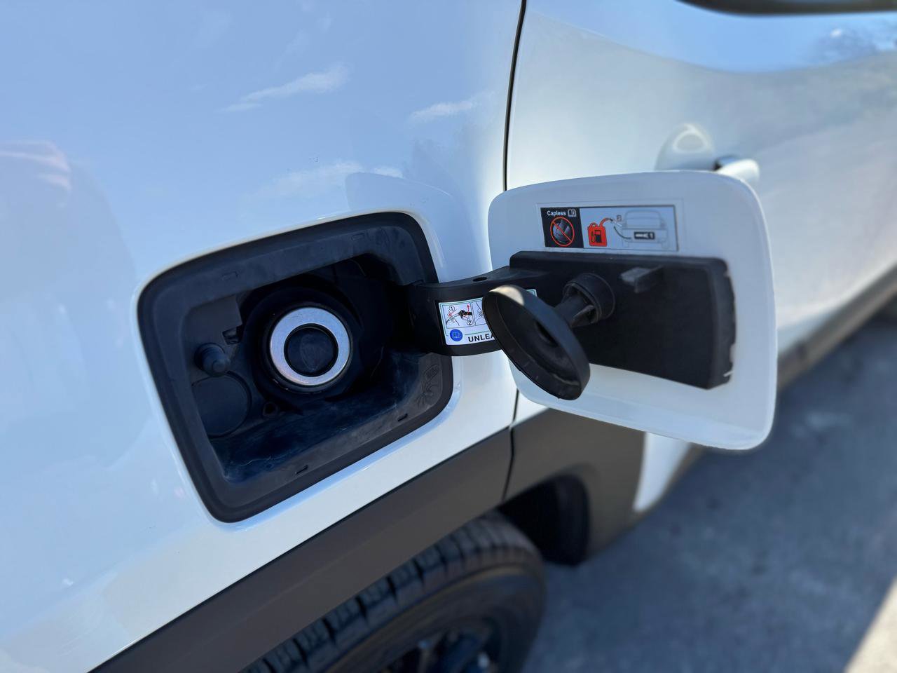 Used 2019 Jeep Renegade Altitude w/ Quick Order Package 2XM image 25