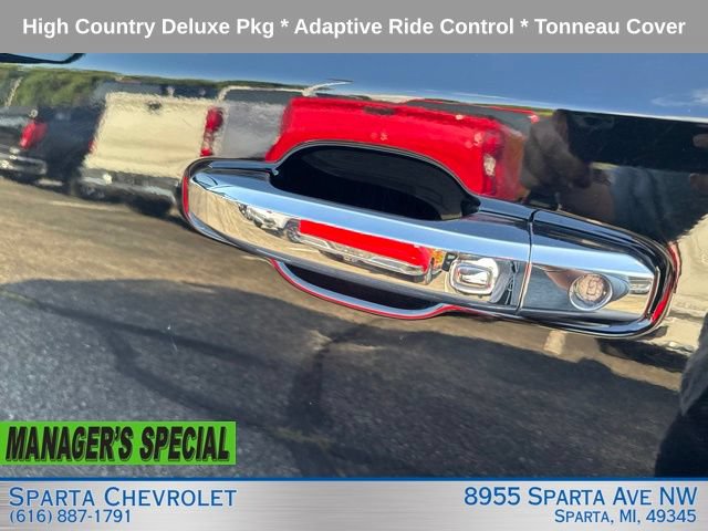 Used 2022 Chevrolet Silverado 1500 High Country w/ LPO, Dark Essentials Package AWD/4WD image 10