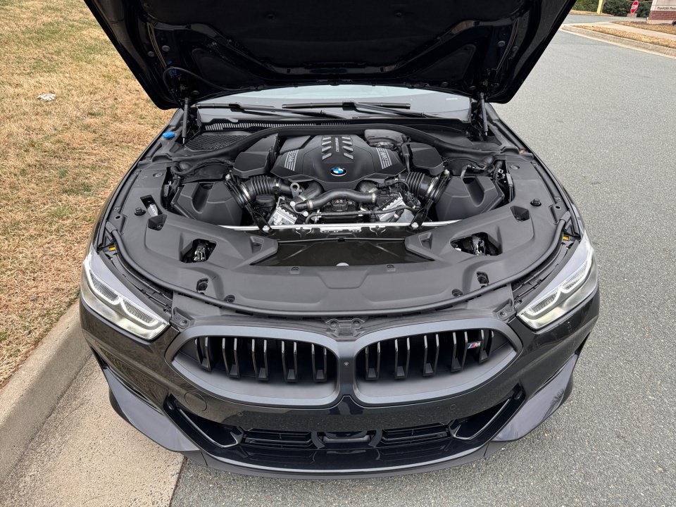 Used 2026 BMW M850i xDrive AWD/4WD image 16