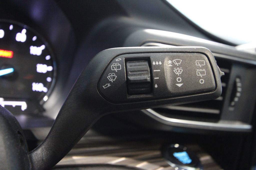 Used 2023 Ford Explorer Limited w/ Limited Technology Package image 16