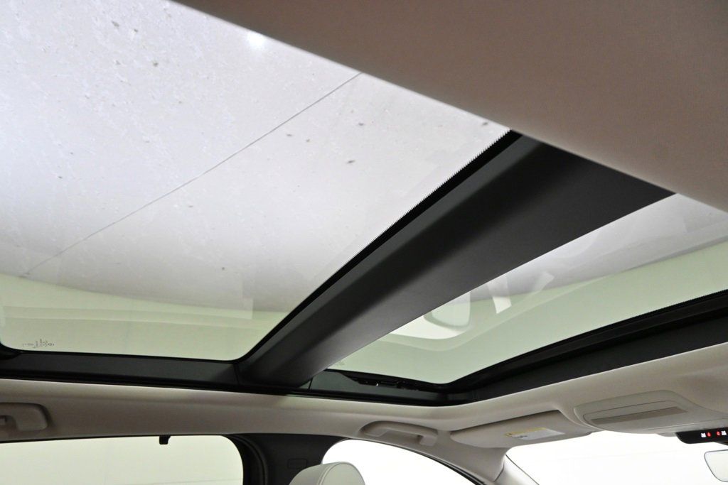 New 2026 MAZDA CX-90 Plug-In Hybrid w/ Premium Plus image 17