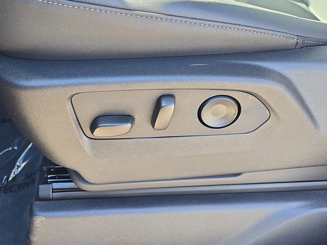 New 2026 GMC Sierra 2500 SLT w/ SLT Premium Package image 6