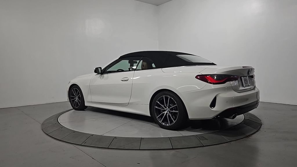 Used 2024 BMW 430i Convertible RWD image 3