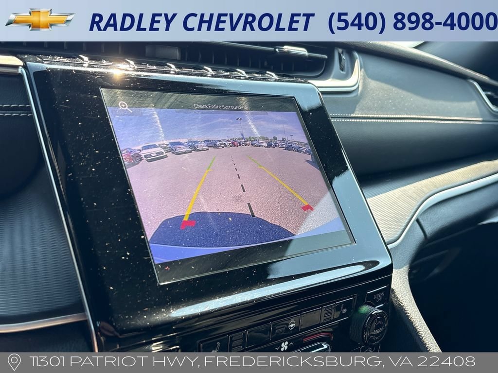 Used 2024 Jeep Grand Cherokee Altitude AWD/4WD image 9