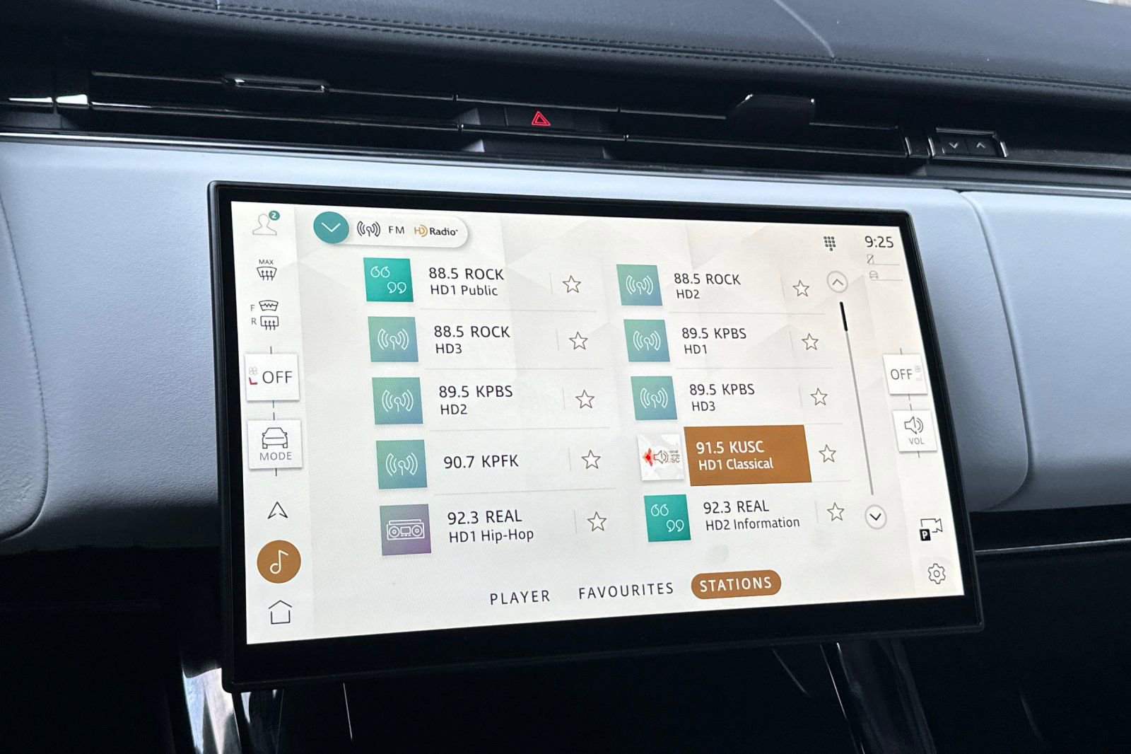 Used 2024 Land Rover Range Rover Sport SE image 34