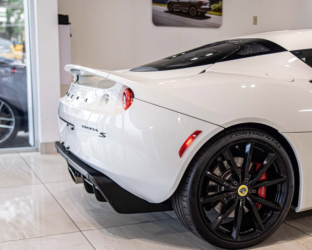 Used 2013 Lotus Evora S RWD image 12