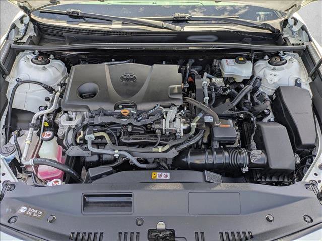 Used 2019 Toyota Camry SE w/ Sunroof Package FWD image 22
