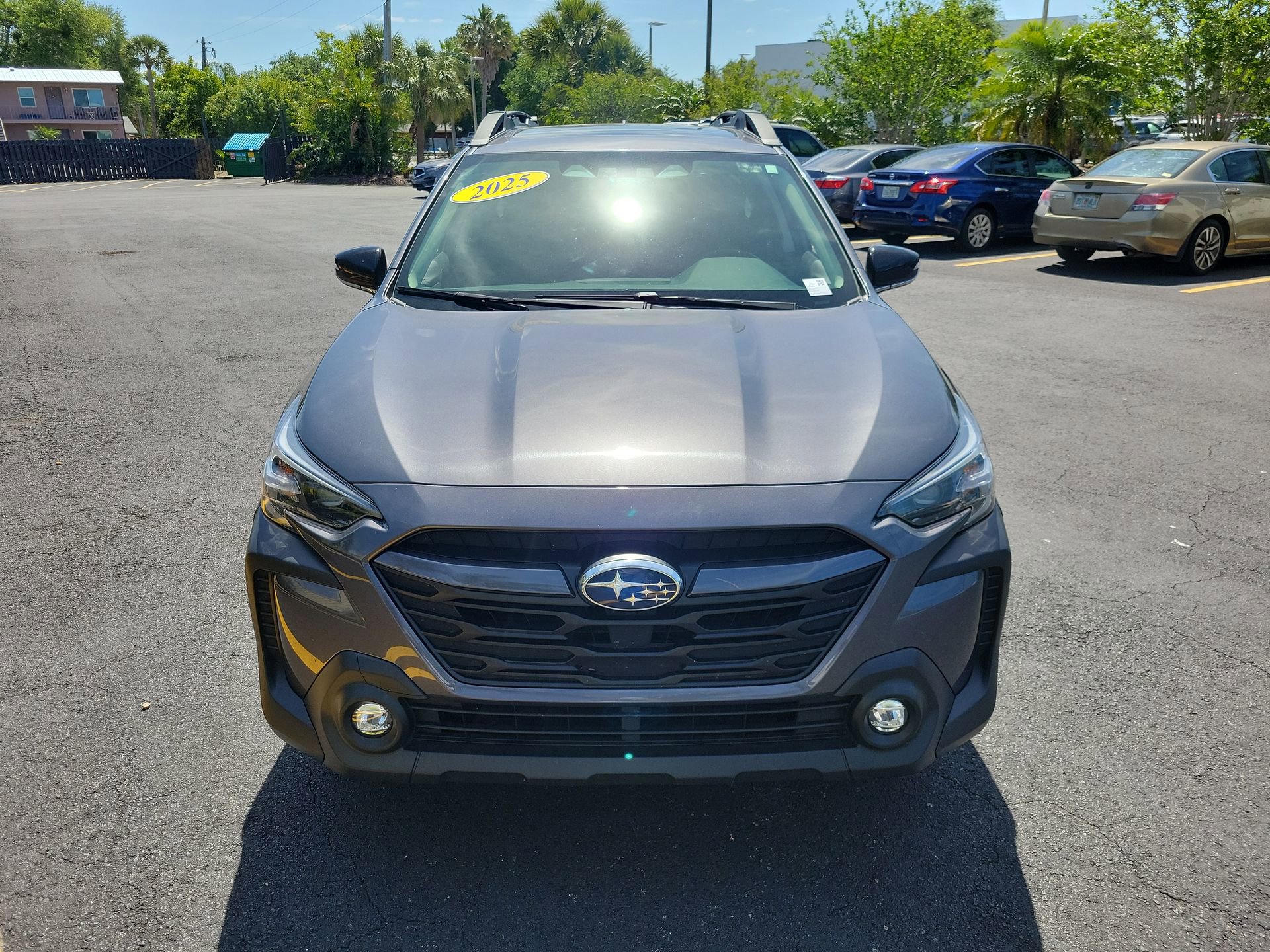 Used 2025 Subaru Outback Premium AWD/4WD image 4