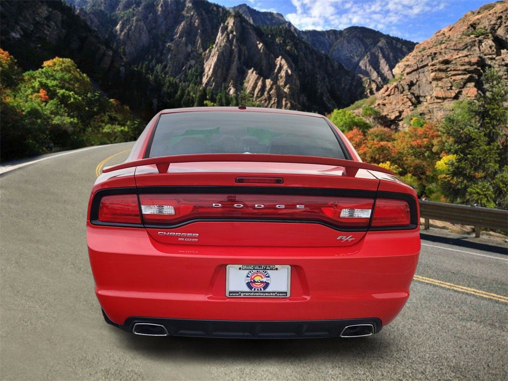 Used 2014 Dodge Charger R/T image 4