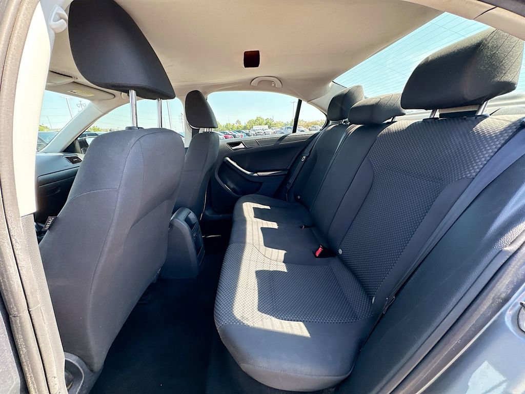 Used 2014 Volkswagen Jetta S FWD image 17