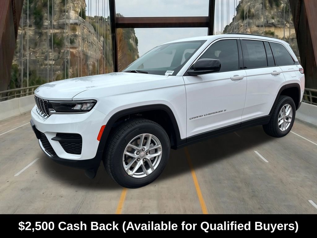 New 2026 Jeep Grand Cherokee Laredo RWD video 3
