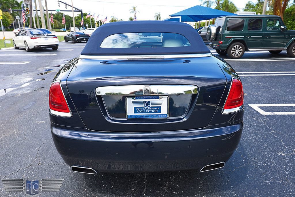 Used 2016 Rolls-Royce Dawn RWD image 9