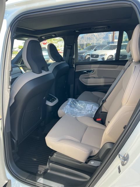 New 2026 Volvo XC90 B5 Plus w/ Protection Package AWD/4WD image 23