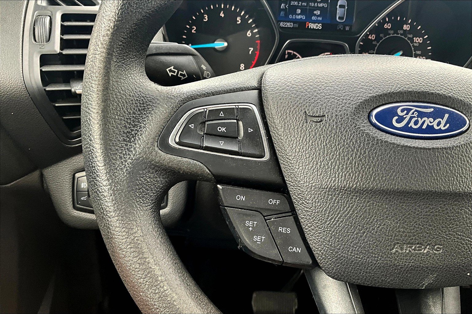 Used 2018 Ford Escape SE w/ SE Sync 3 Package FWD image 22