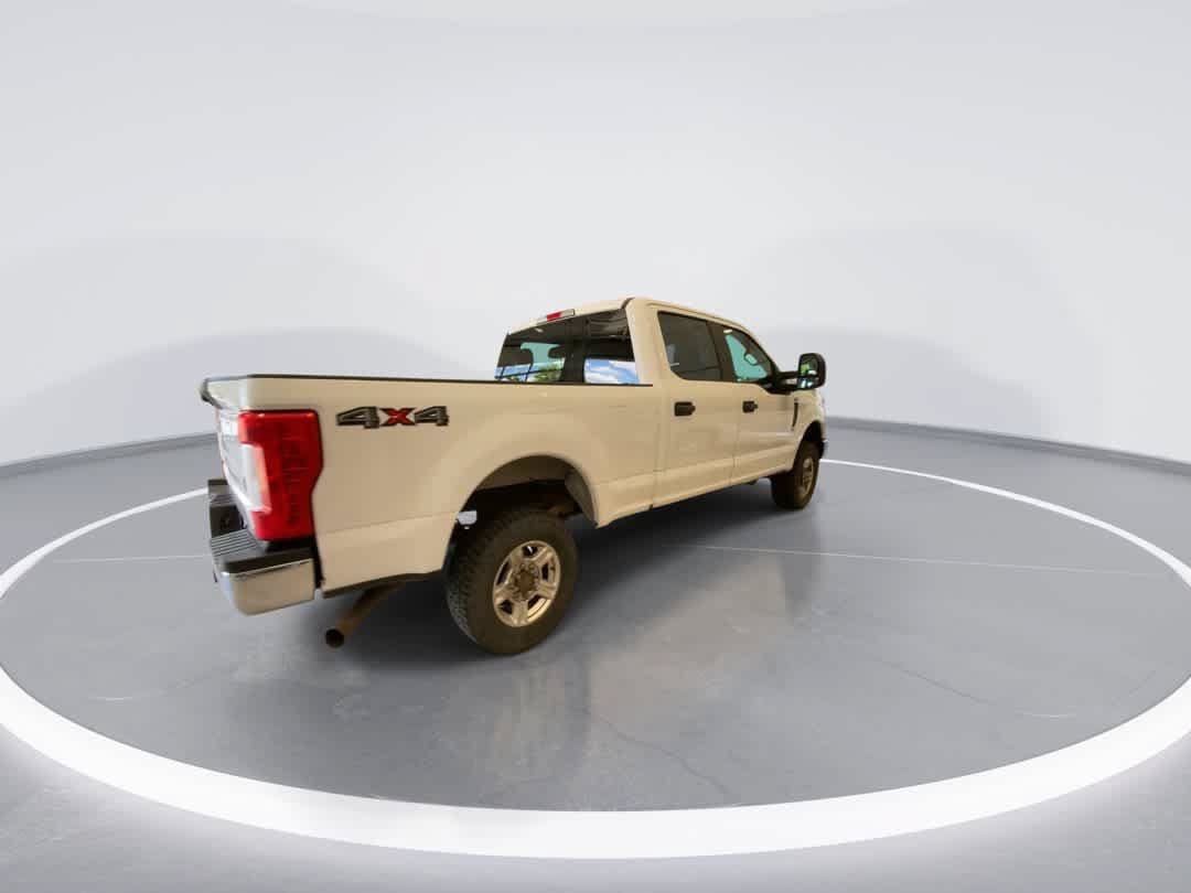 Used 2017 Ford F350 XL AWD/4WD image 8