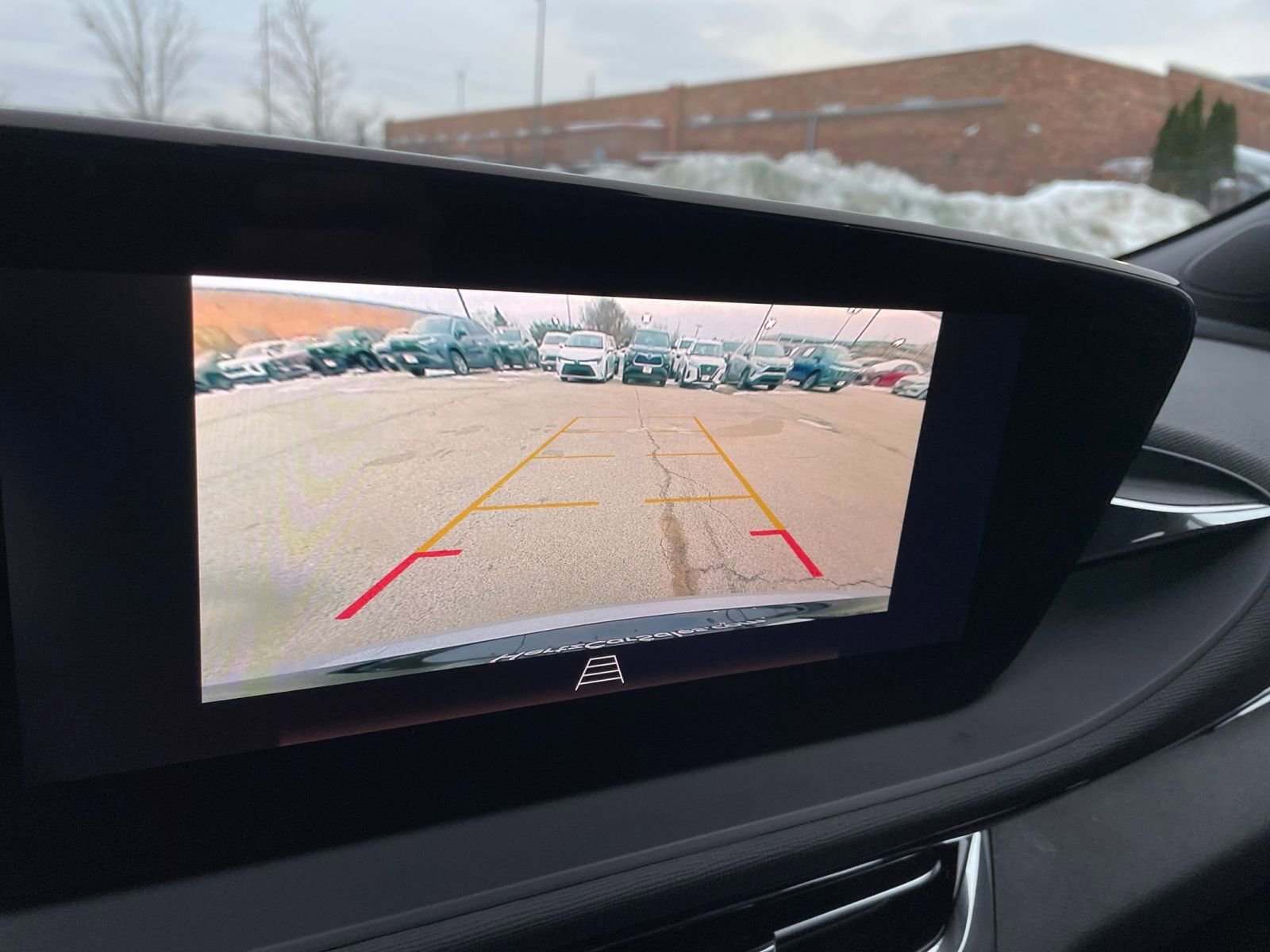 Used 2025 Buick Envista Sport Touring image 17