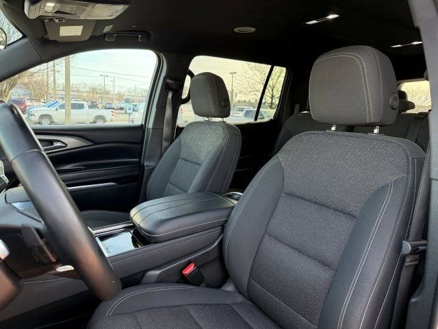 Used 2024 Chevrolet Traverse LS image 13