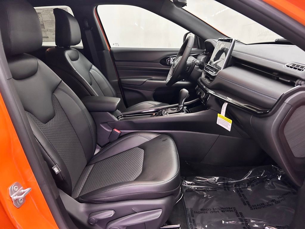 New 2026 Jeep Compass Latitude image 20