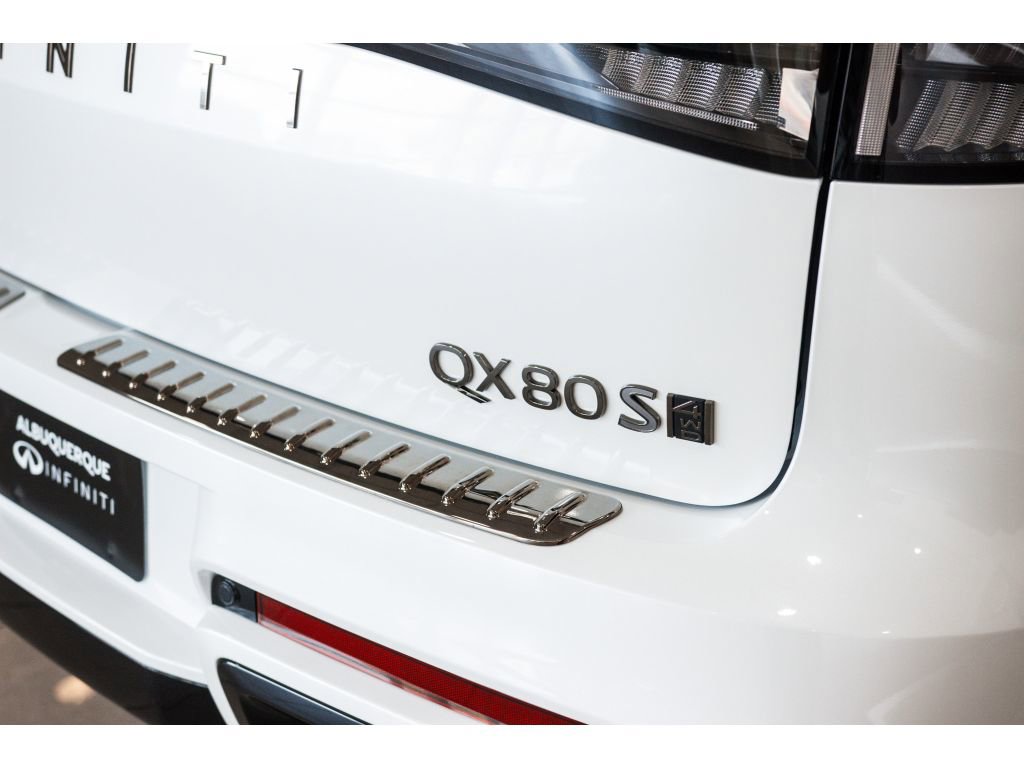 New 2026 INFINITI QX80 4WD image 3