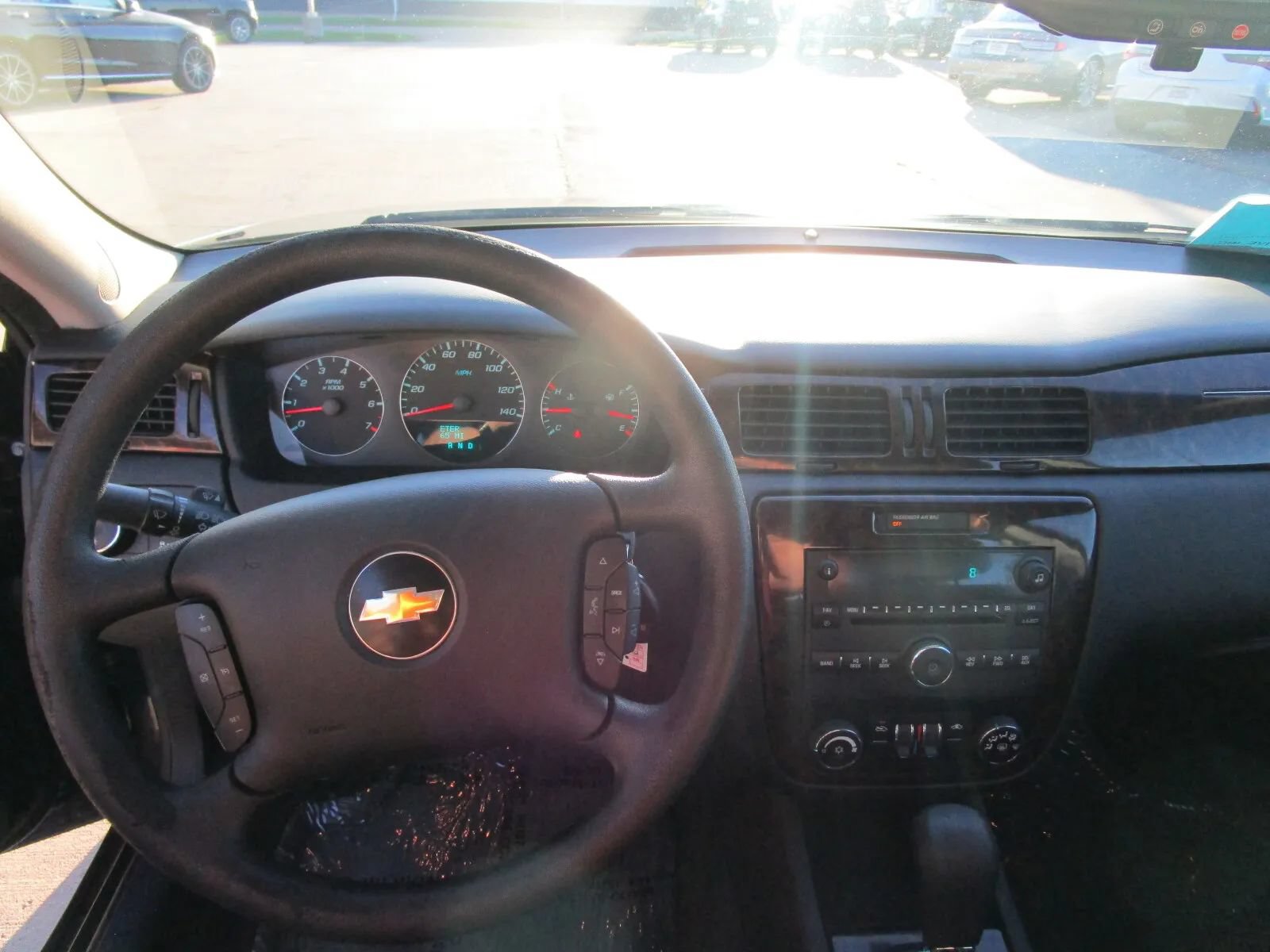 Used 2015 Chevrolet Impala LT w/ LT Sunroof Package FWD image 11