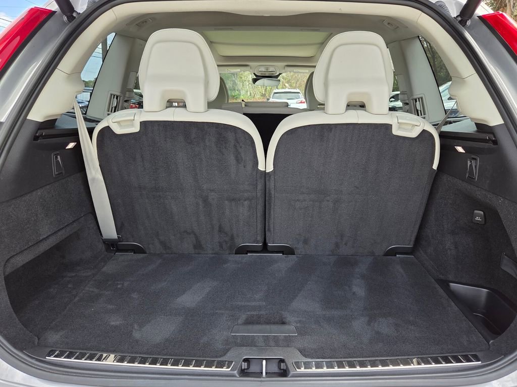 Used 2023 Volvo XC90 B6 Ultimate image 14