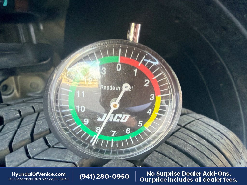 Used 2025 Hyundai Kona SEL FWD image 13
