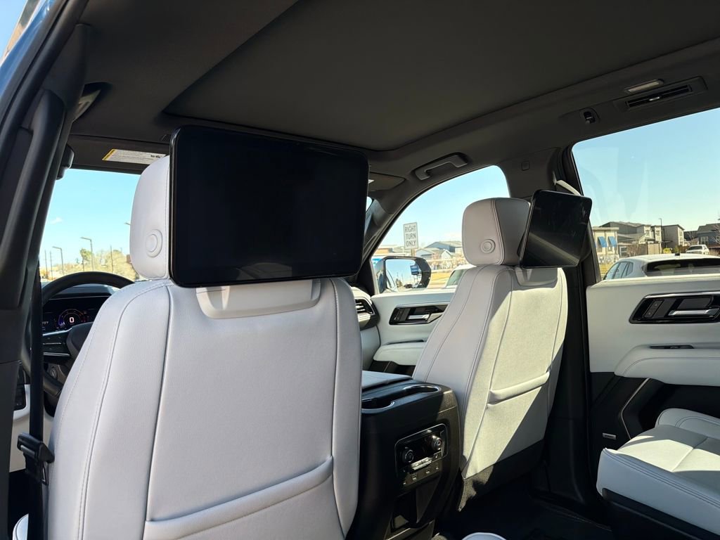 Used 2025 Chevrolet Tahoe Premier image 30