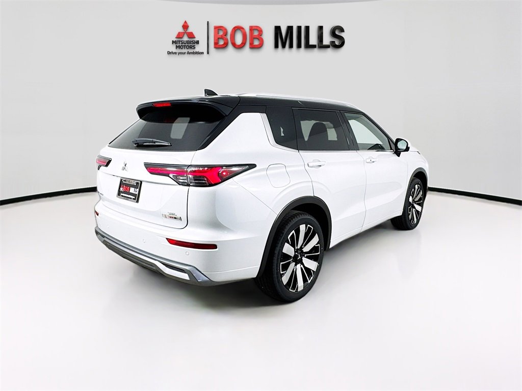 New 2025 Mitsubishi Outlander SEL image 7
