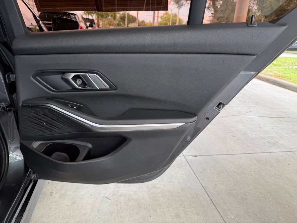 Used 2021 BMW 330i Sedan RWD image 32