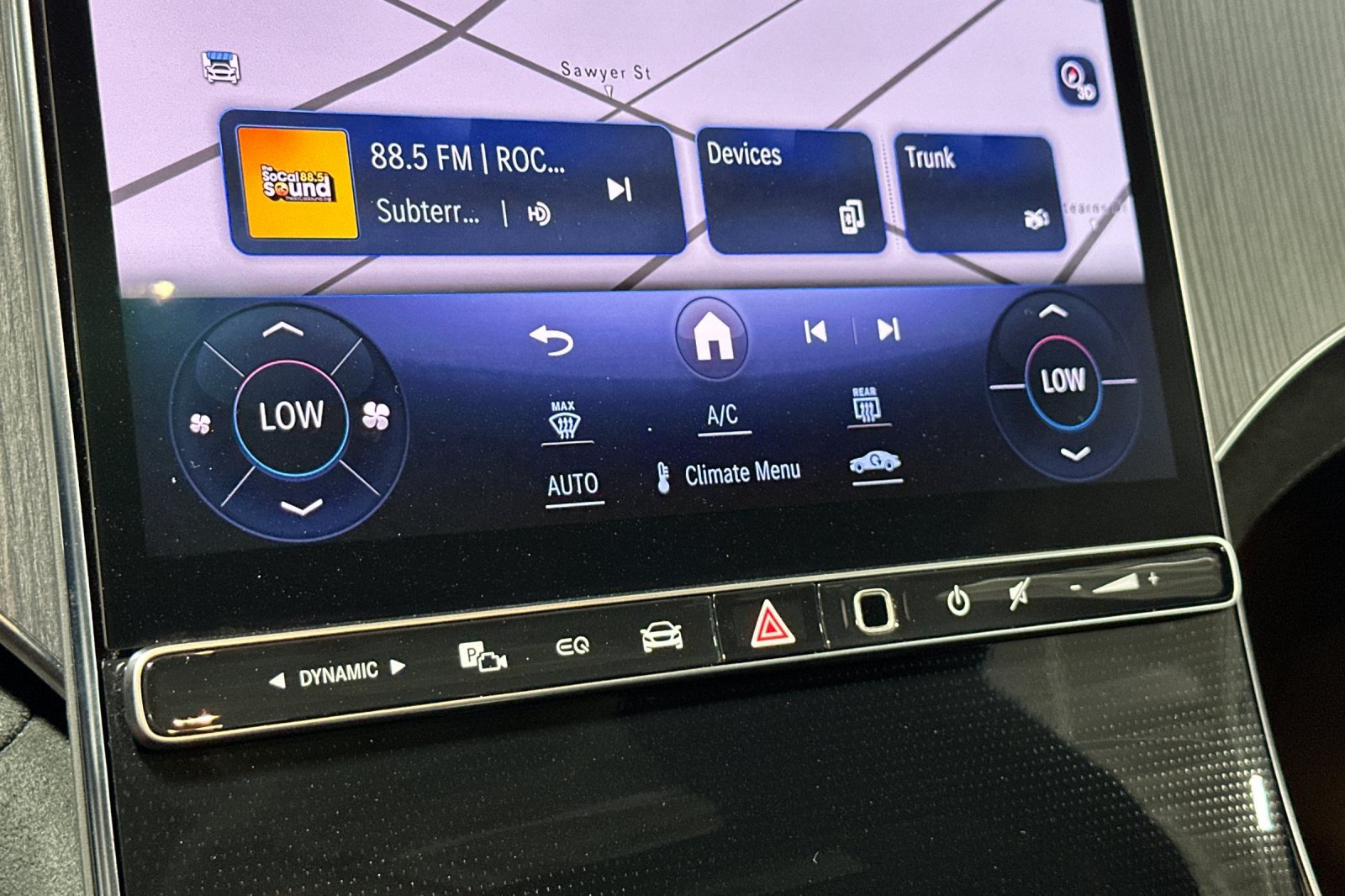 Used 2023 Mercedes-Benz EQE 500 4MATIC Sedan image 19