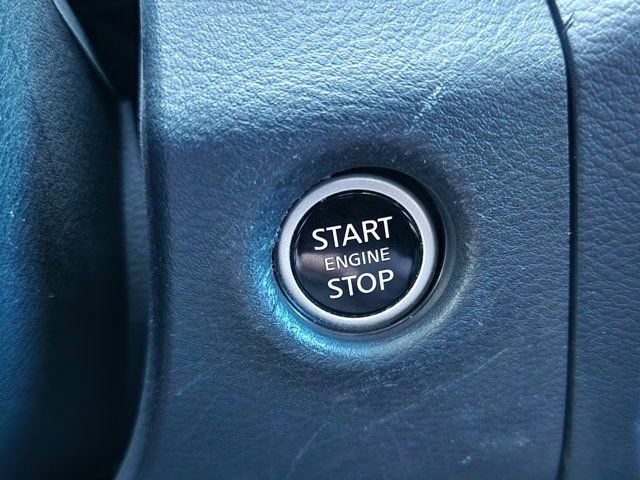 Used 2023 Nissan Frontier Pro-X w/ Pro Convenience Package image 8