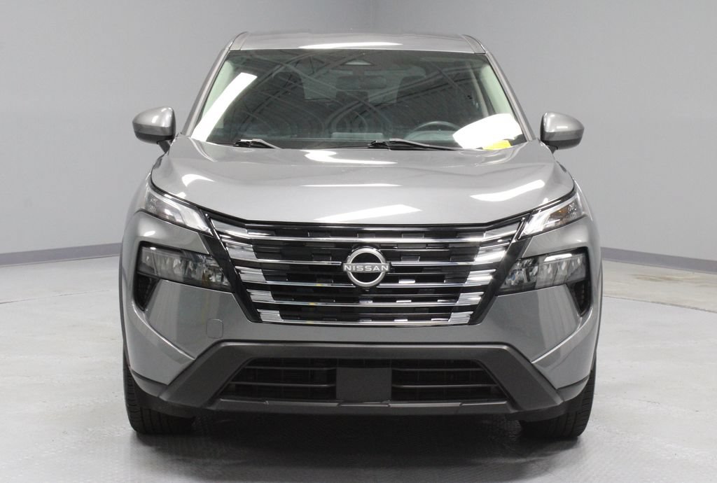 Certified 2024 Nissan Rogue SV AWD/4WD image 5