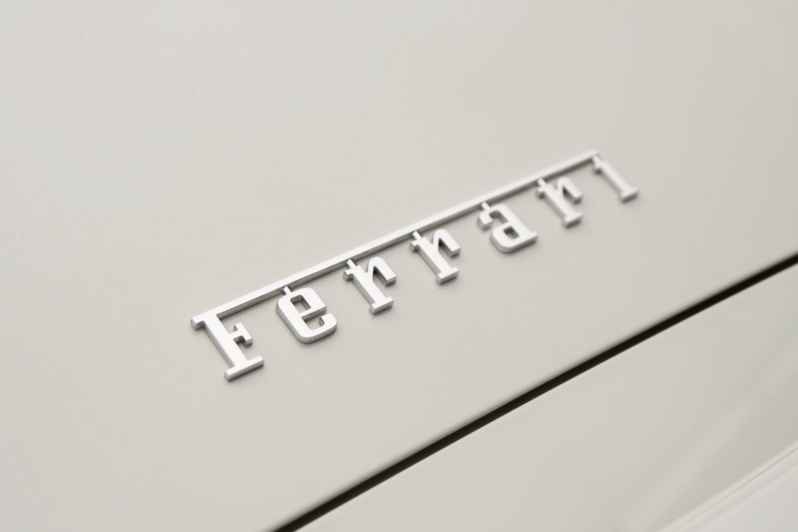 Used 2019 Ferrari 488 Spider RWD image 37