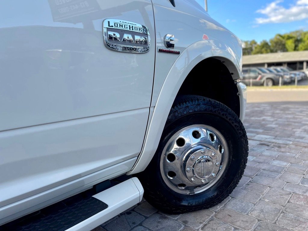 Used 2018 RAM 3500 Laramie Longhorn AWD/4WD image 11