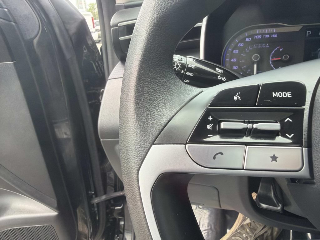 Used 2023 Hyundai Tucson SEL AWD/4WD image 21