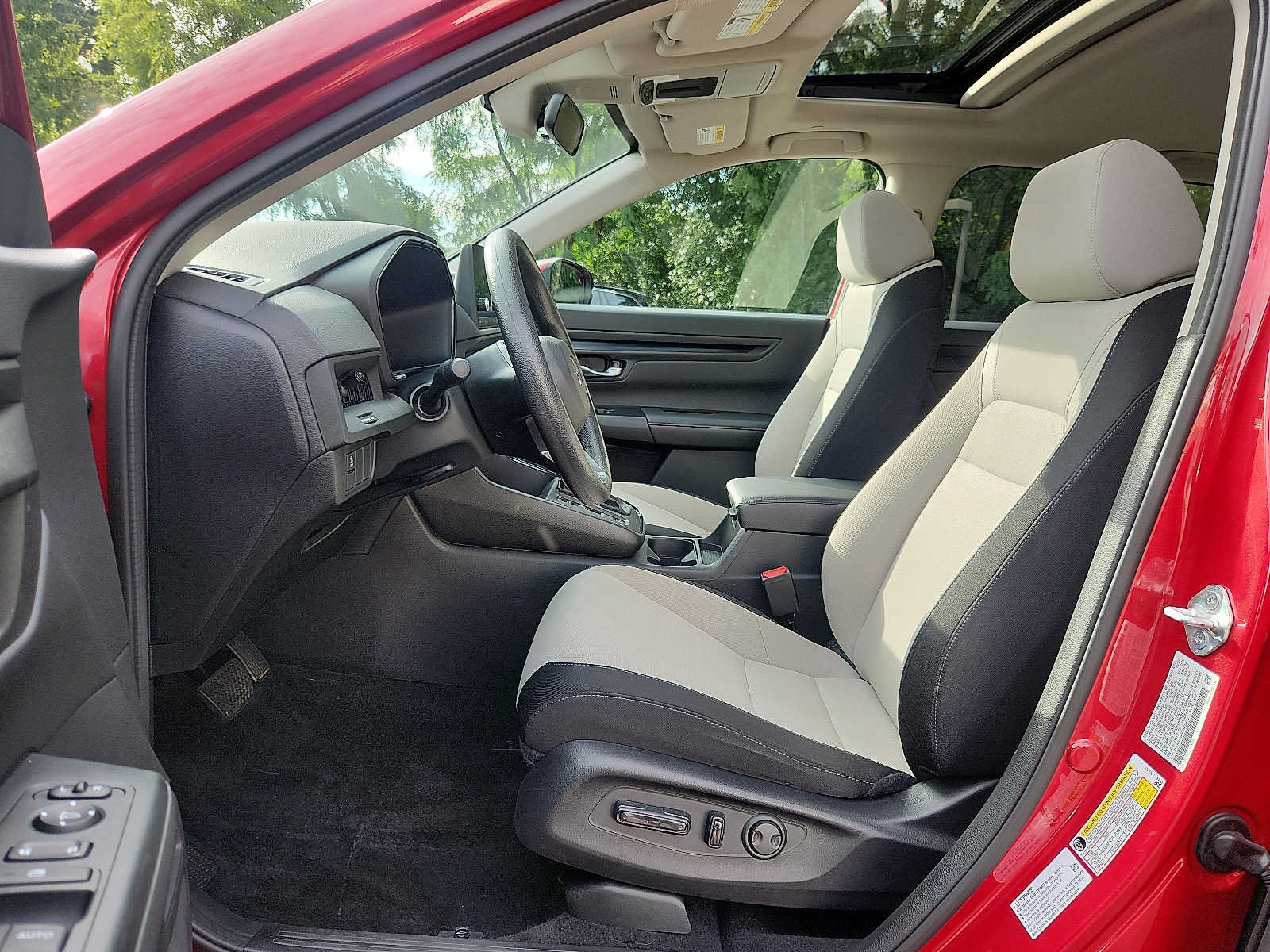 Used 2024 Honda CR-V EX image 13