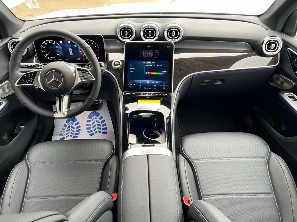 Certified 2026 Mercedes-Benz GLC 300 image 2