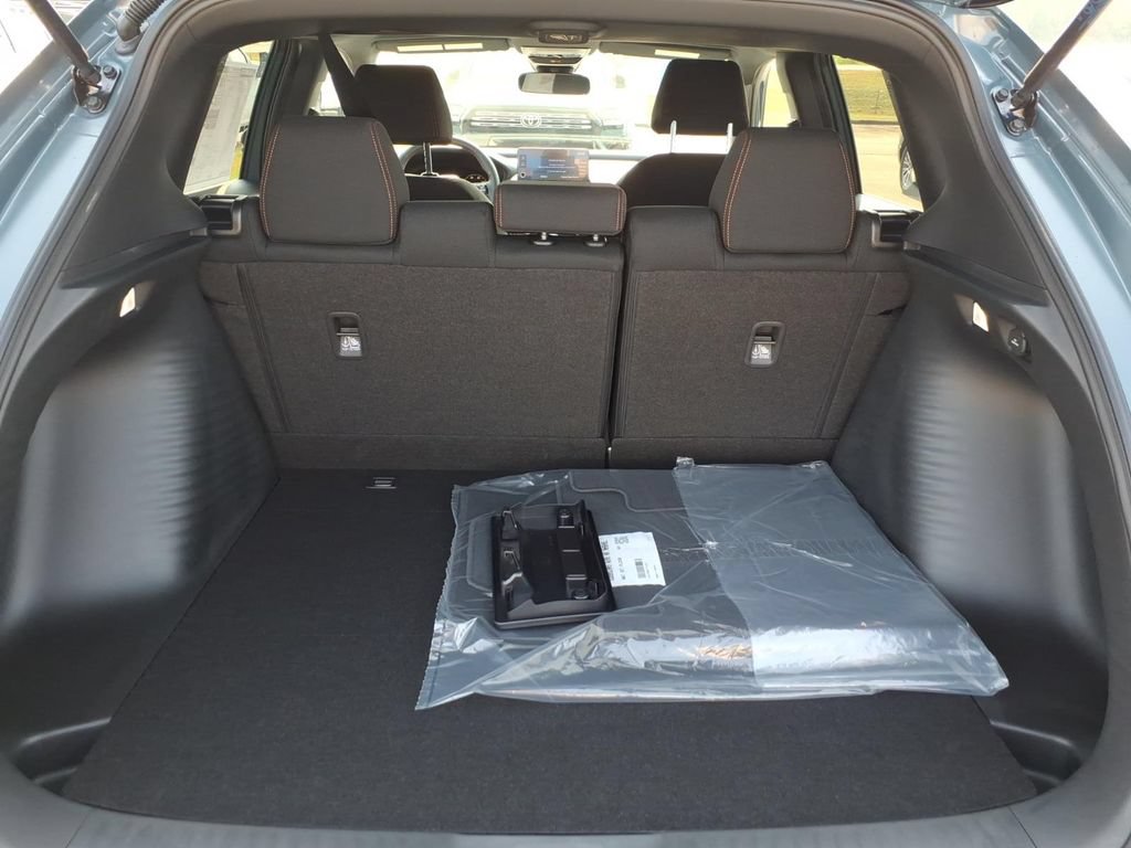 New 2027 Honda HR-V Sport image 7