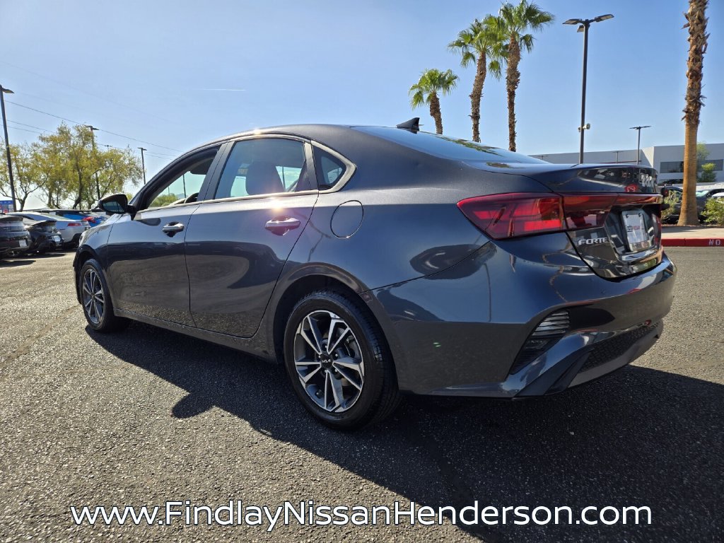 Used 2023 Kia Forte LXS FWD image 4