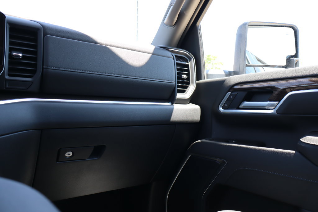 New 2026 Chevrolet Silverado 2500 LT w/ Safety Package AWD/4WD image 45