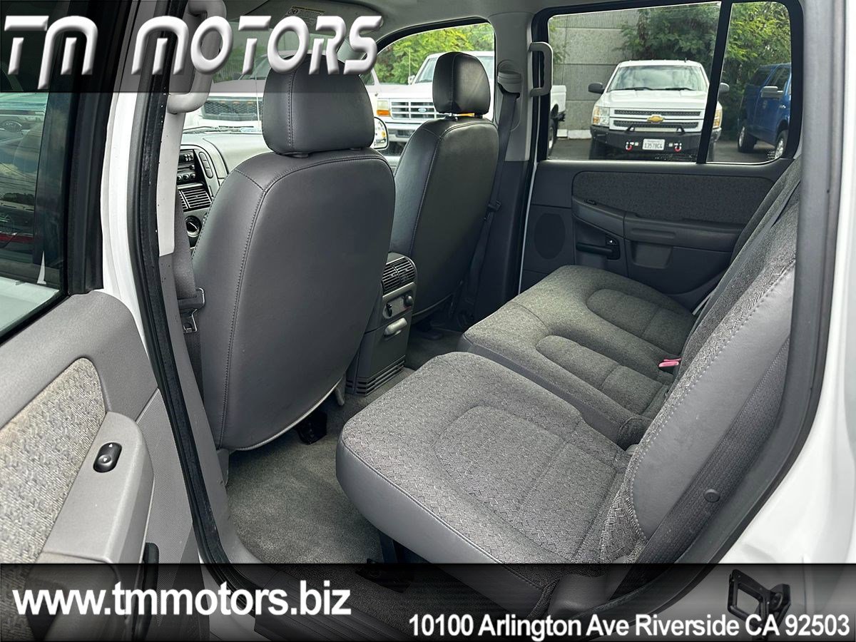 Used 2004 Ford Explorer Sport XLS RWD image 8