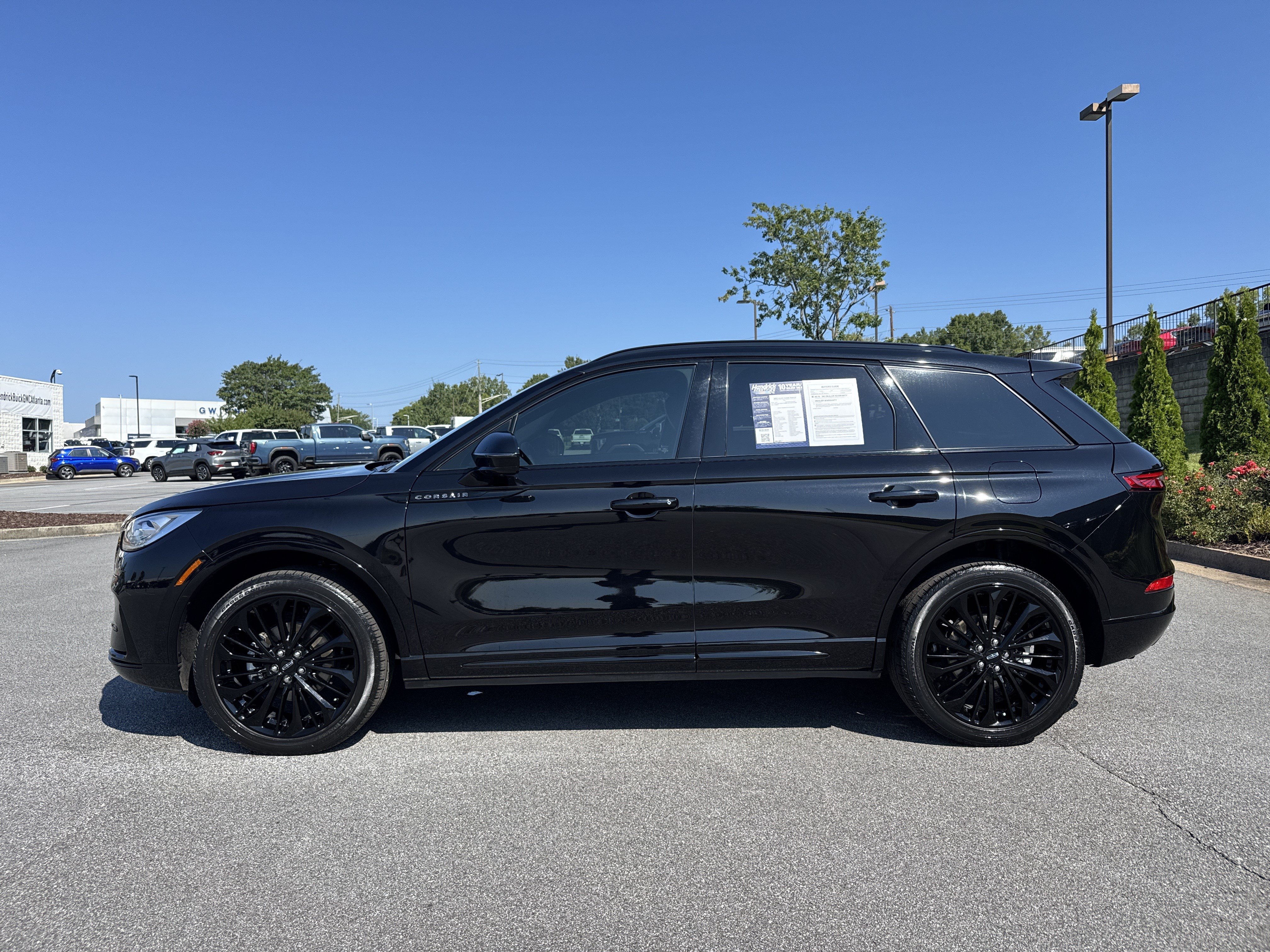 Used 2023 Lincoln Corsair Reserve w/ Equipment Group 201A FWD image 7
