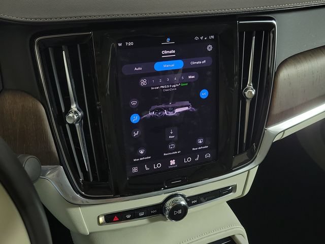 Used 2022 Volvo S90 B6 Inscription w/ Advanced Package AWD/4WD image 30