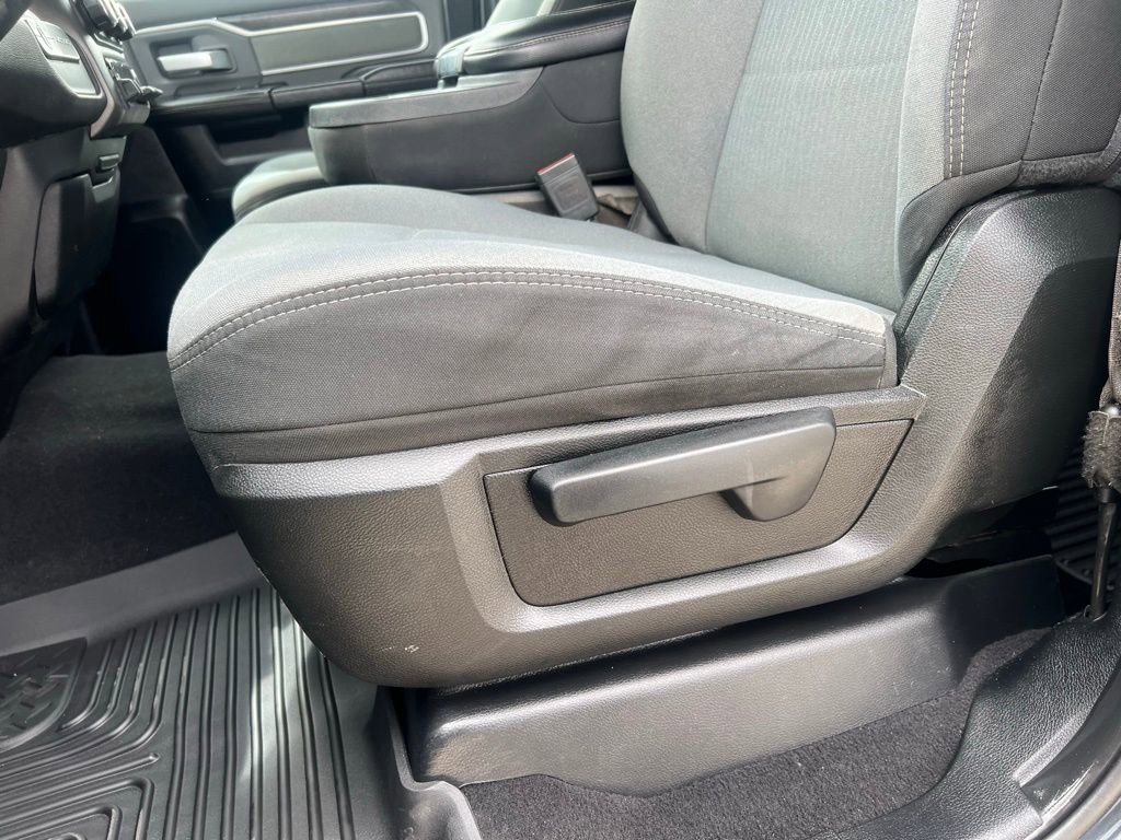 Used 2021 RAM 2500 Big Horn image 14