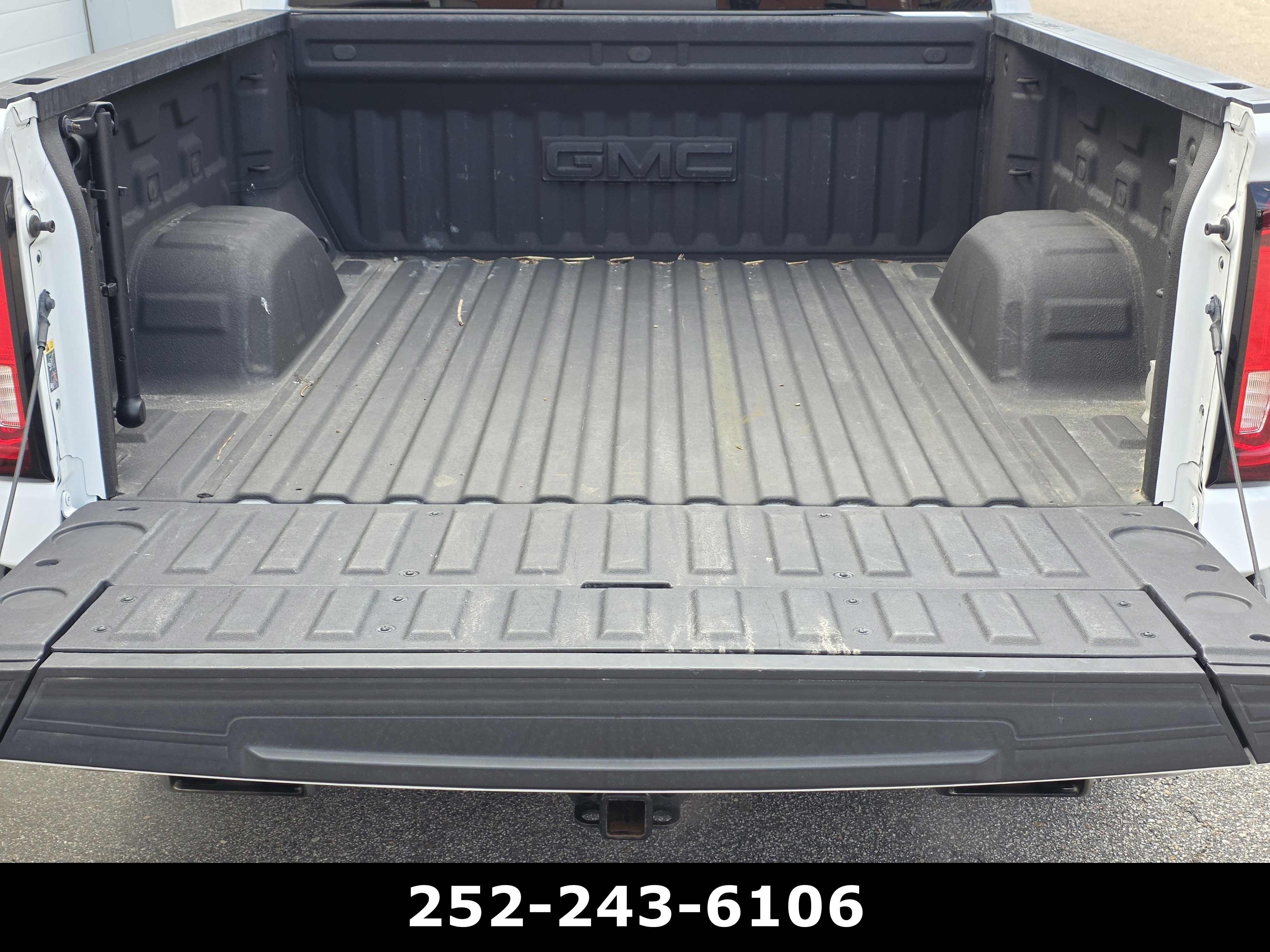 Used 2020 GMC Sierra 1500 SLT w/ SLT Premium Plus Package image 32